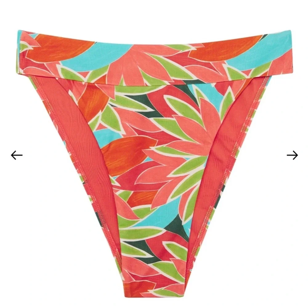 Monday Swimwear dive into